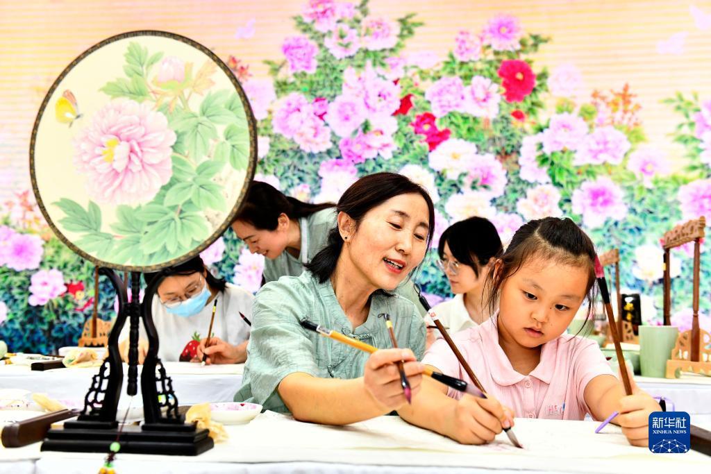 天天游戏中心大厅